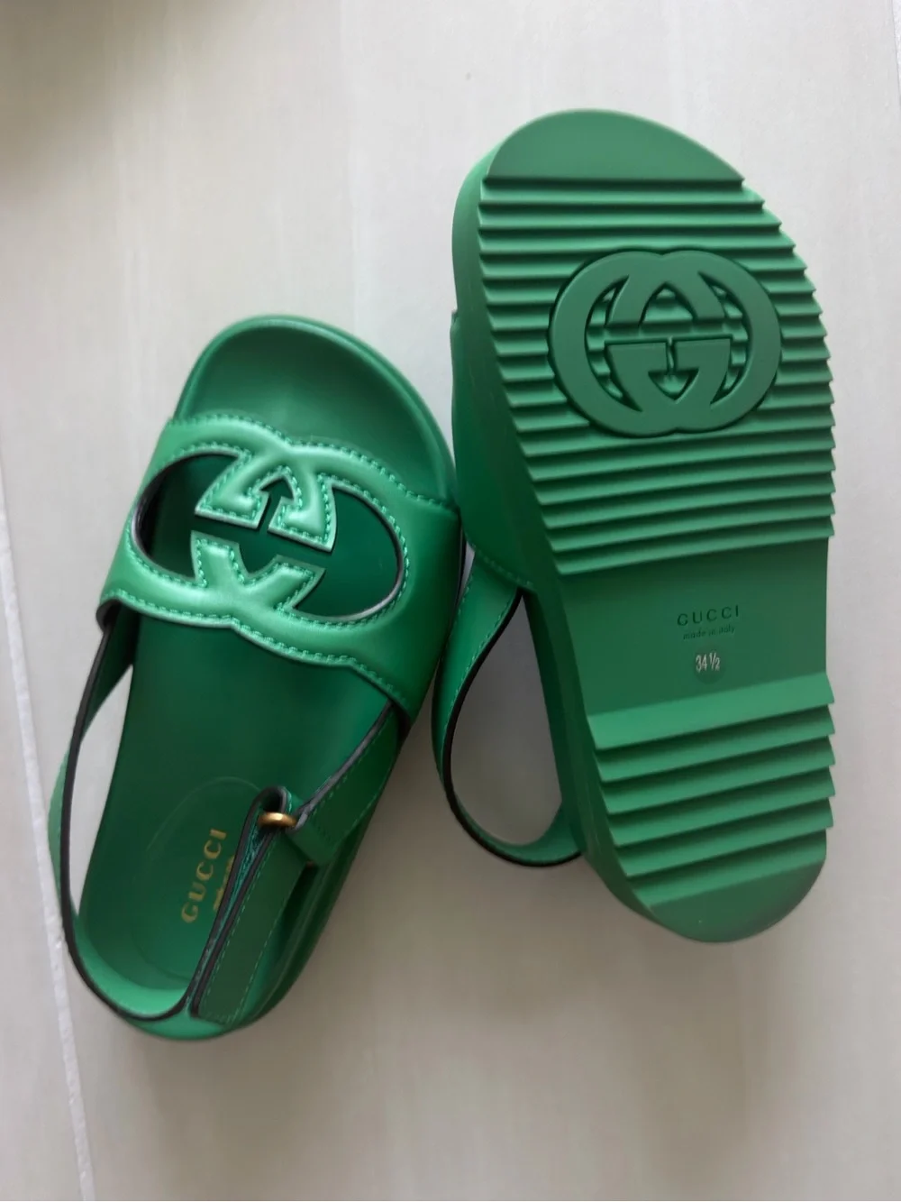 Gucci Kids Green Interlocking GG Slingback Sandals